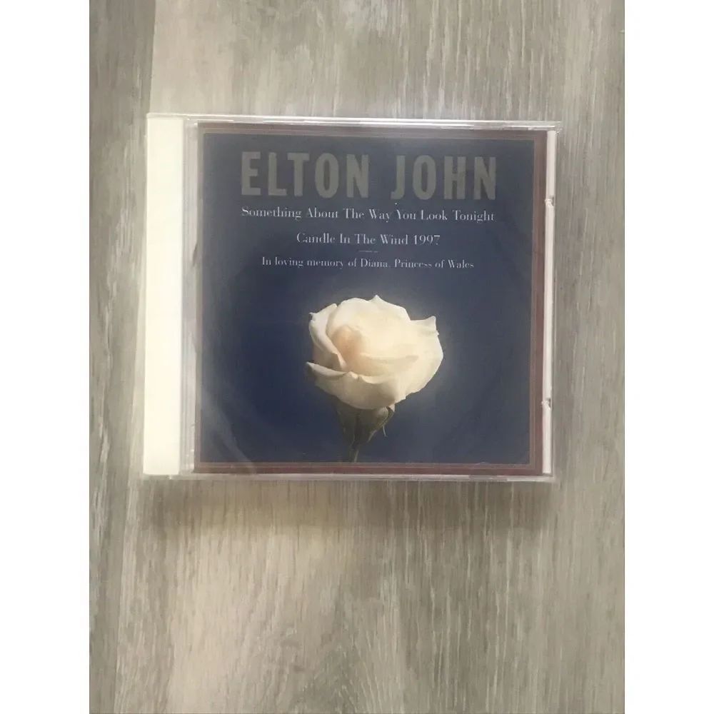 Elton John - Something About The Way You Look Tonight/Candle In The Wind CD